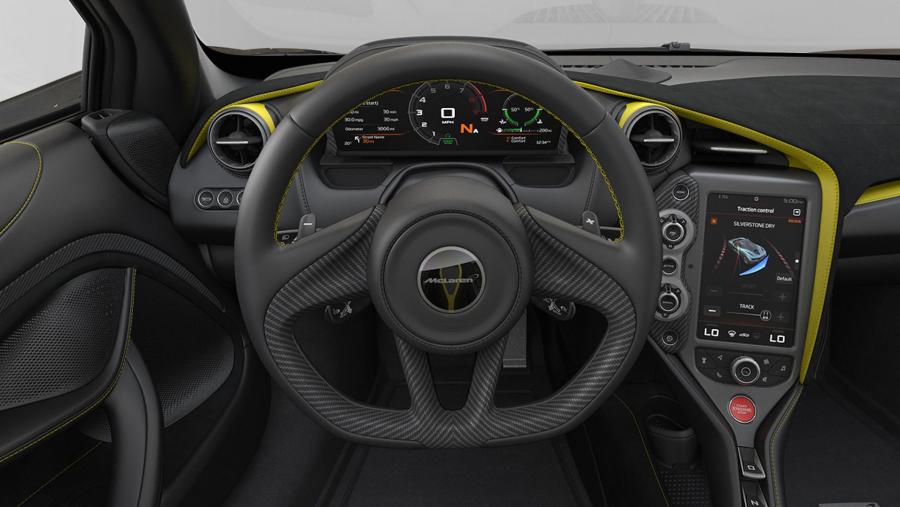 Панель приборов McLaren 720S Commemorative Edition 2017 года  (фото 3 из 4)